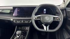 MG HS 1.5 T-GDI Trophy 5dr DCT Petrol Hatchback